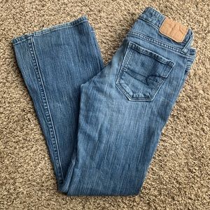 Ladies American Eagle Jeans